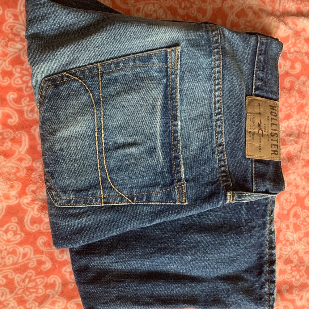 Hollister jeans
